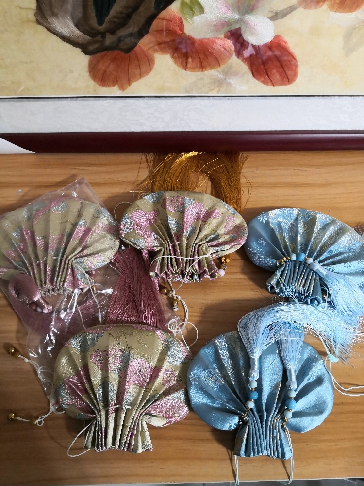 刺绣饰品